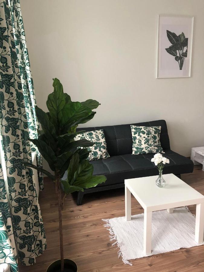 L&R Apartment Дьєр Екстер'єр фото
