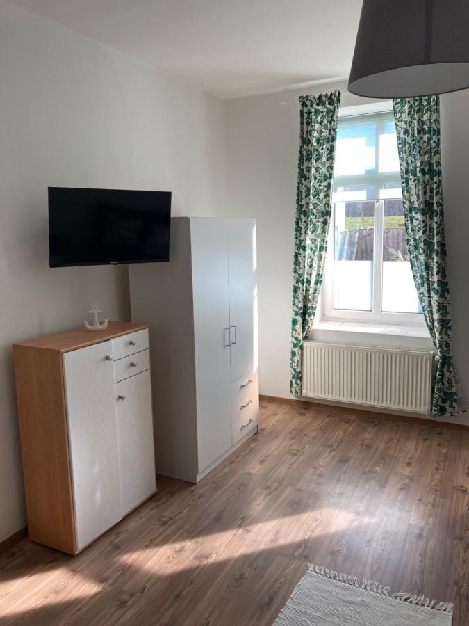 L&R Apartment Дьєр Екстер'єр фото